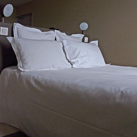 Hotel Courtille De Solutre 외부 사진