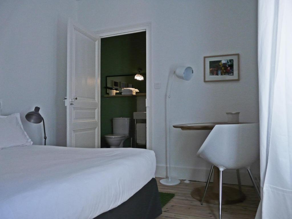 Hotel Courtille De Solutre 객실 사진