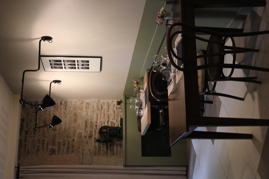 Hotel Courtille De Solutre 외부 사진